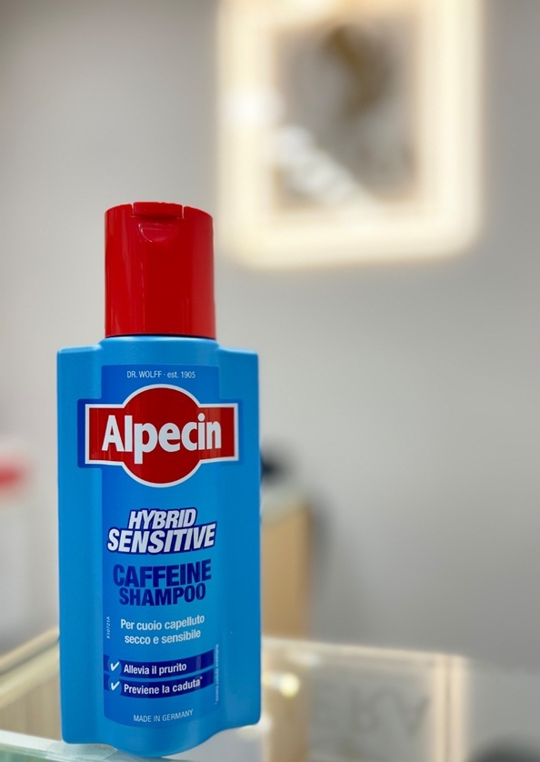 شامپو کافیین هایبرید مو حساس آلپسین ضد ریزش و خارش ALPECIN HYBRID CAFFEINE SHAMPOO
